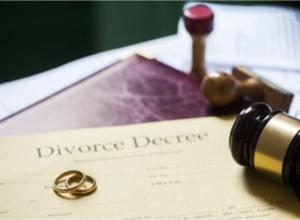 Illinois divorce lawyer